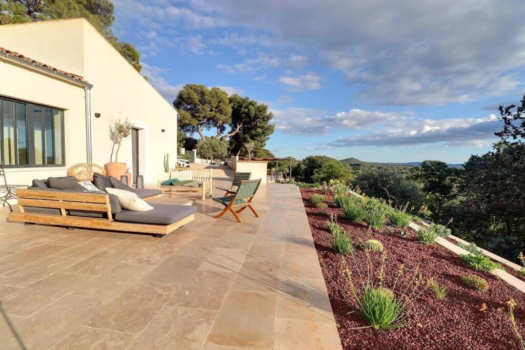 Villa Sous Le « Figuier » Cornillon-Confoux Esterno foto